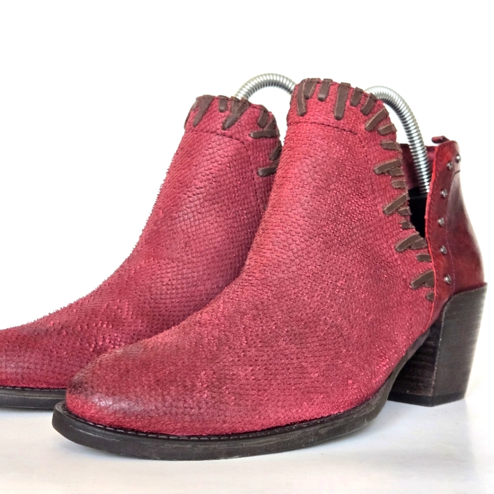 OTBT Santa Fe New Red booties size 8 - Picture 4 of 8